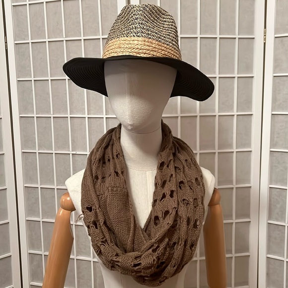 Hobby Lobby Women's Knit Textured Cardigan Scarf - Picture 1 of 8